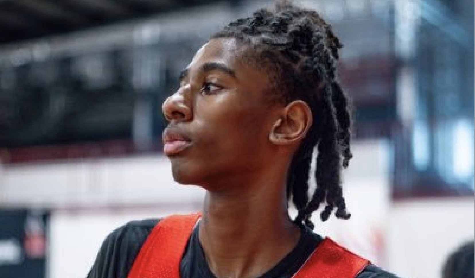 Dru Joyce and his Duquesne staff extended an offer to Collin Ross, a 6-foot-10 forward in the high school class of 2026